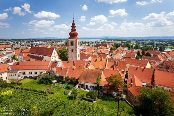 Reise durch die Zeit in der ältesten Stadt