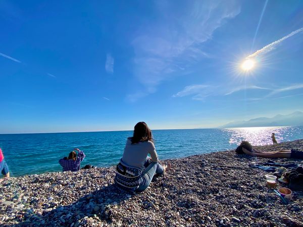 Strandtag mit elektronischen Beats