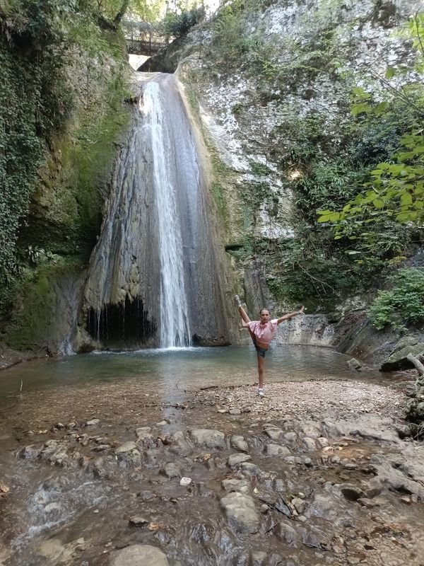 Wandern durch magische Wasserfälle