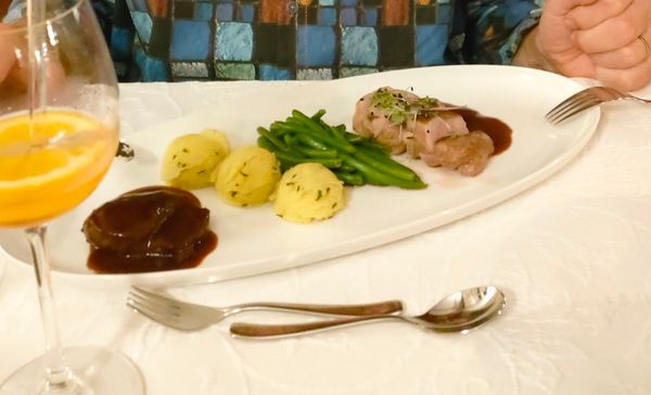 Traditionelle Küche in historischem Ambiente
