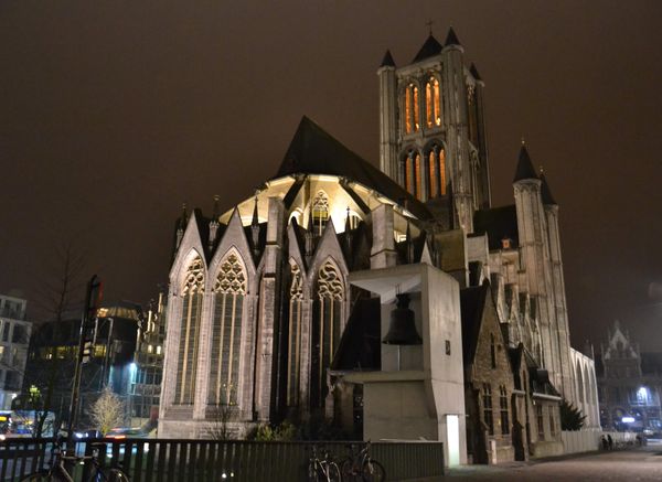 Erkunde Ghent im Lichtermeer