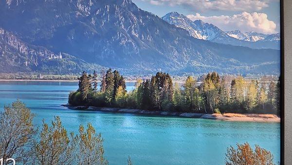 Entspannte Momente am malerischen Stausee
