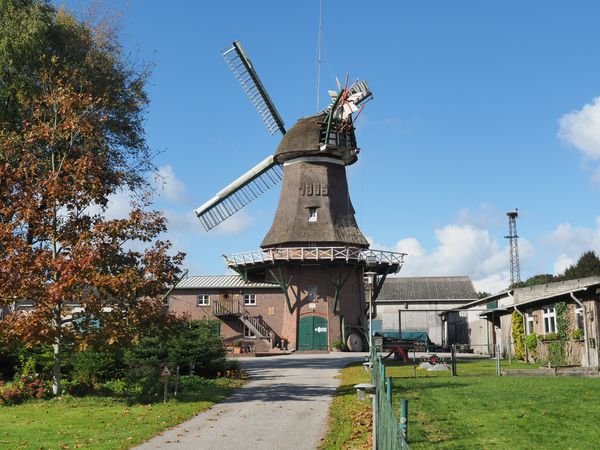 Historische Windmühlen bestaunen