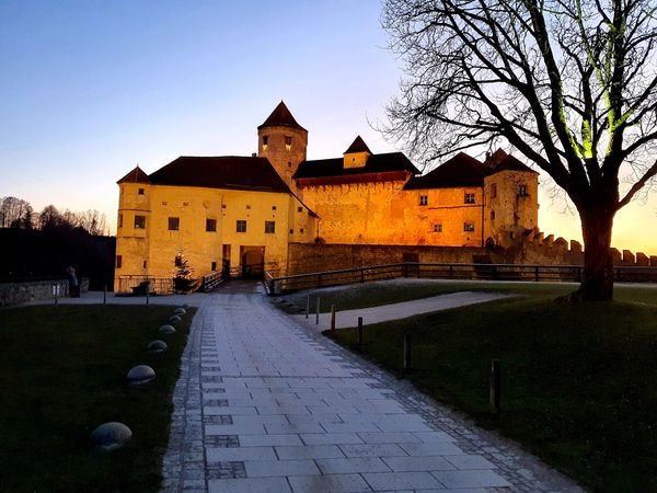 Konzerte und Theater unter freiem Himmel