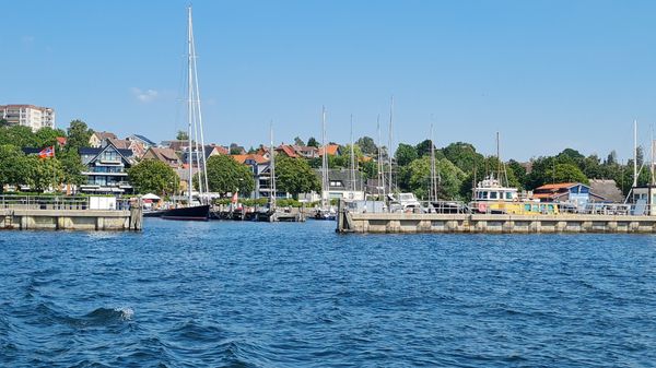 Entdecke Schiffe auf der Kieler Förde