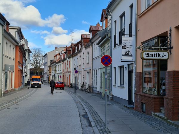 Moderne Kunst in historischem Ambiente