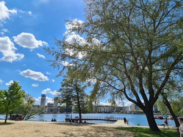 Idyllischer Park für Familien und Freunde