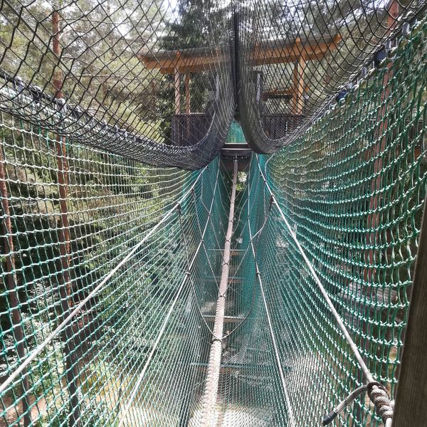 Abenteuer im genialen Naturspielplatz