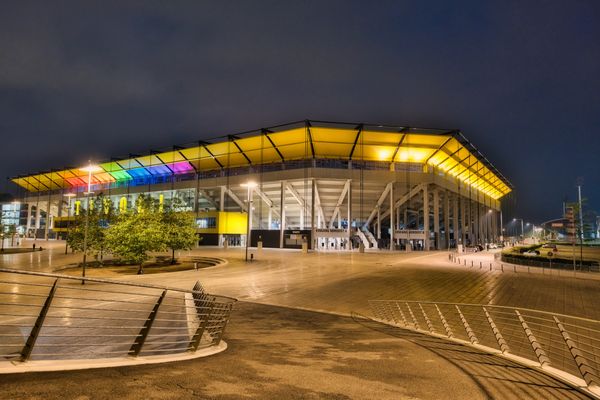 Erlebe Fußballkultur im Herzen Aachens