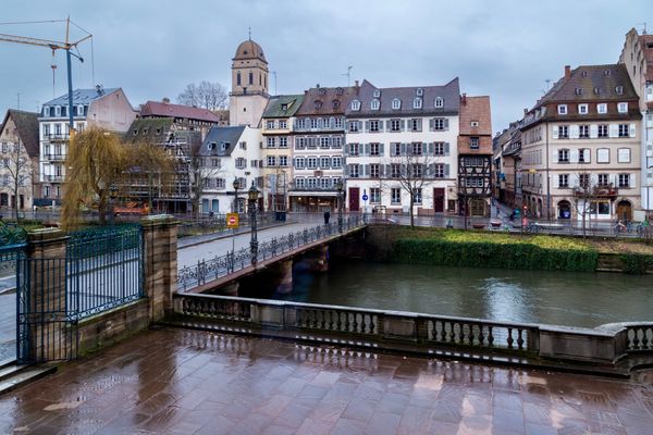 Einblick in prunkvolle Barockarchitektur