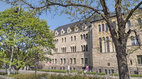 Geschichte und Kultur im Schloss