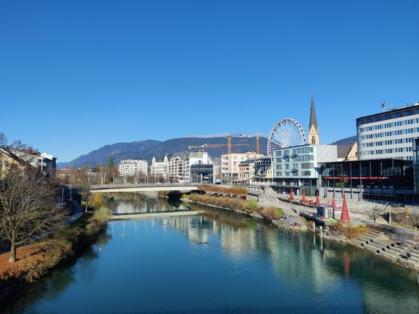 Charmante Cafés und Gassen