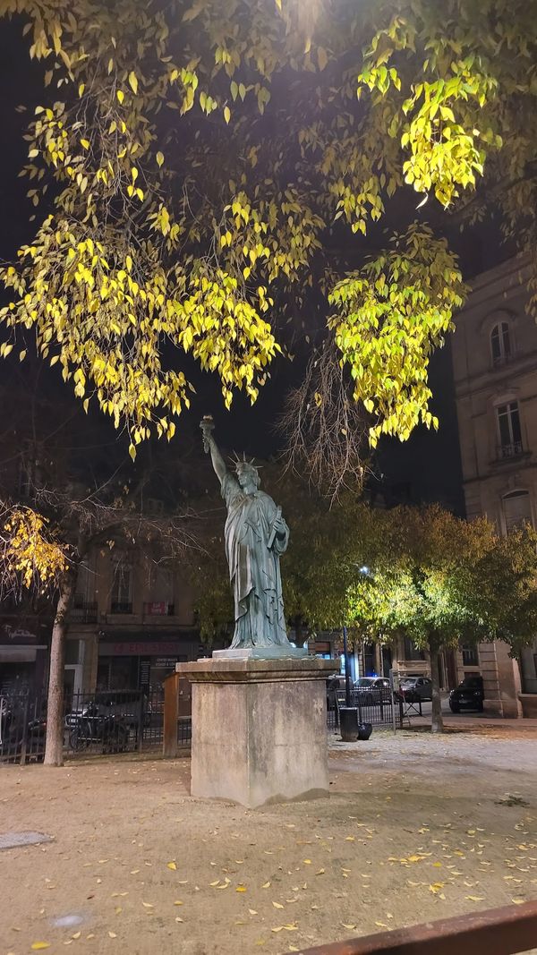 Freiheitsstatue in Bordeaux