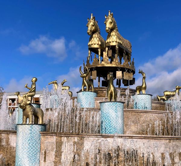 Goldene Geschichte im Herzen Kutaisis