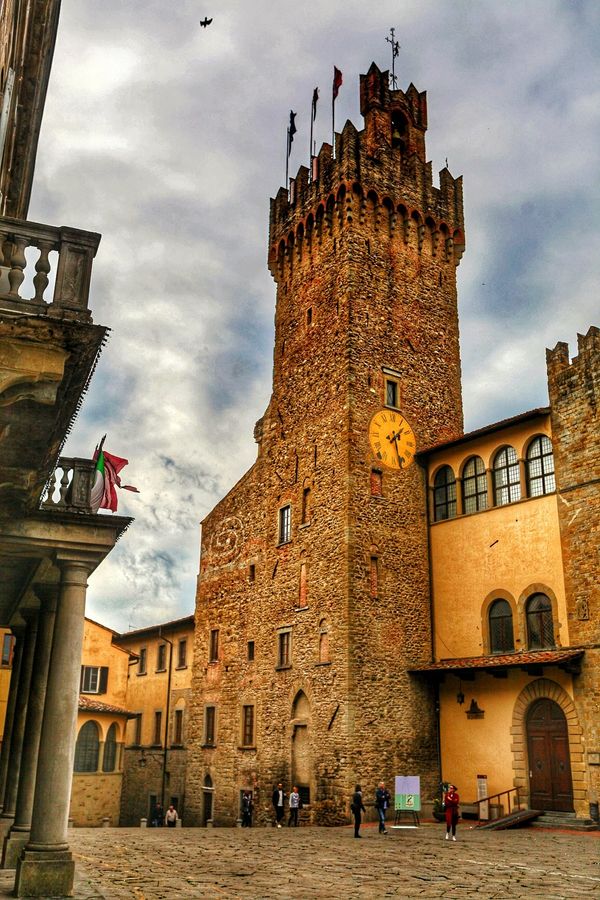 Antiquitäten und Kunsthandwerk in Arezzo