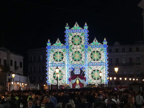 Lebendiger Treffpunkt in Bari