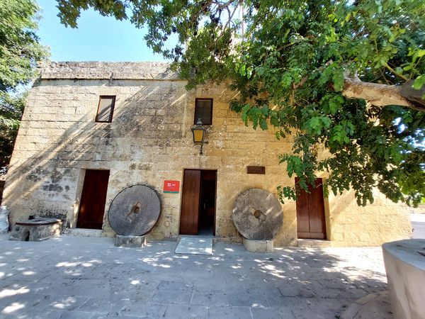 Einblicke in Gozos historische Windmühle