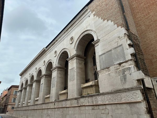 Einzigartige Renaissance-Kirche entdecken
