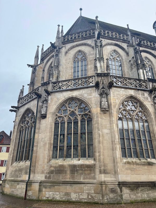 Gotische Pracht in der ältesten Stauferstadt