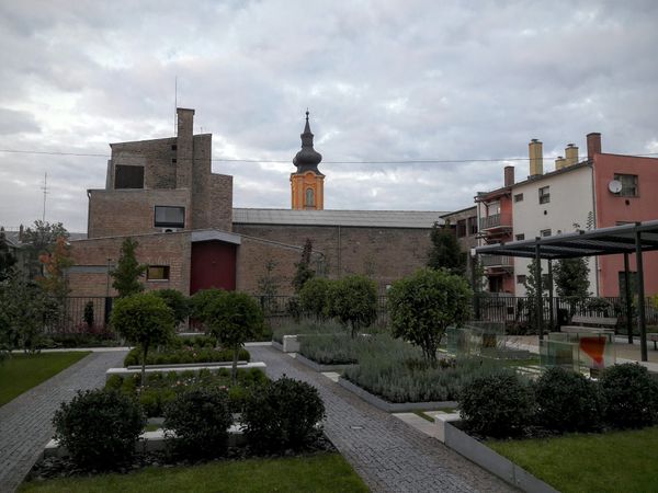 Kulturelles Zentrum mit historischer Architektur