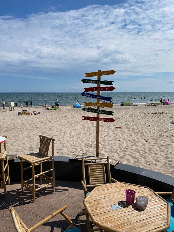 Erfrischungen direkt am Sandstrand