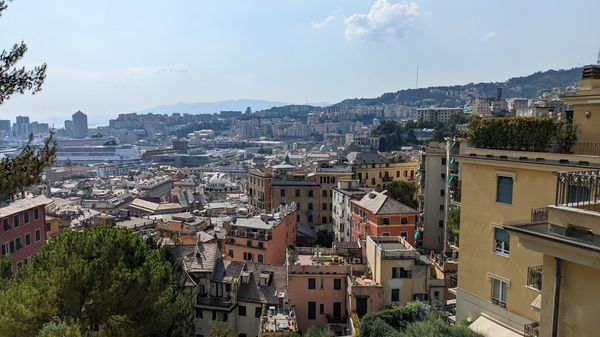 Atemberaubende Aussicht über Genua