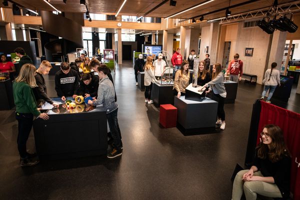 Spannende Wissenschaft zum Anfassen im explorhino Science Center