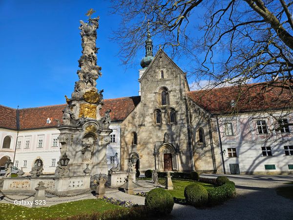 Mystisches Chorgebet im ältesten Kloster