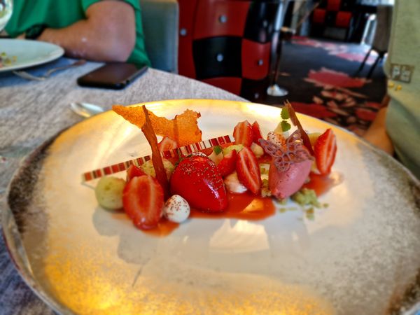 Köstliche Meeresfrüchte direkt am Hafen