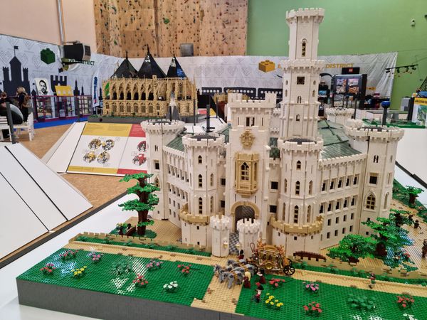 Tschechiens Geschichte spielerisch aus Lego nachgebaut