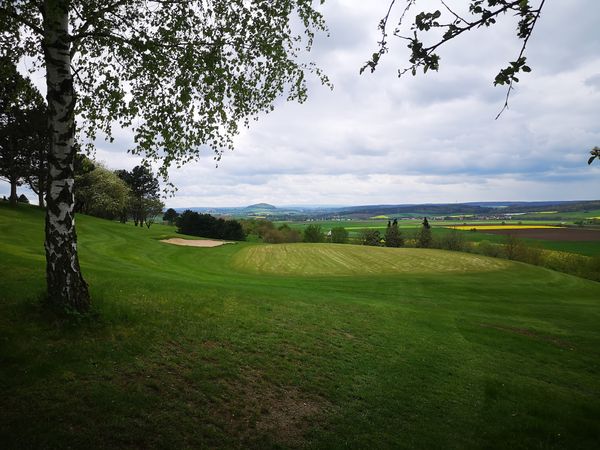 Entspanntes Golfen in schöner Umgebung