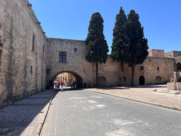 Zeitreise auf der Straße der Ritter