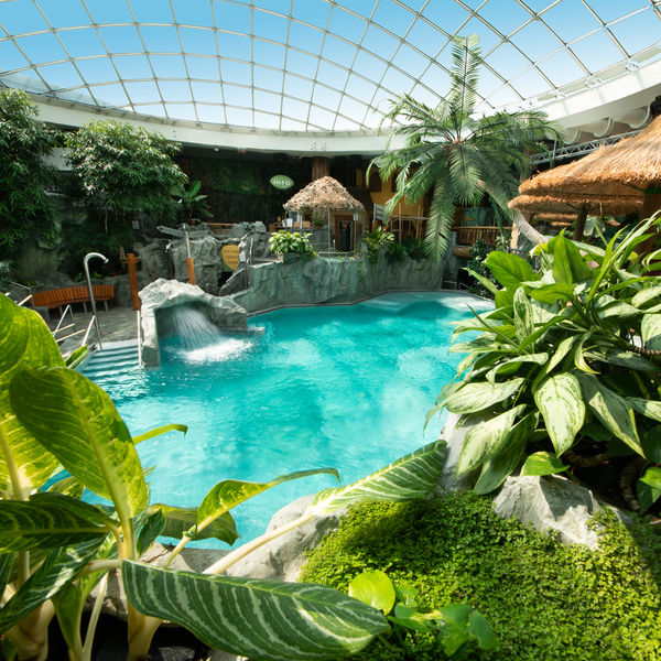 Entspannung pur in exotischer Therme