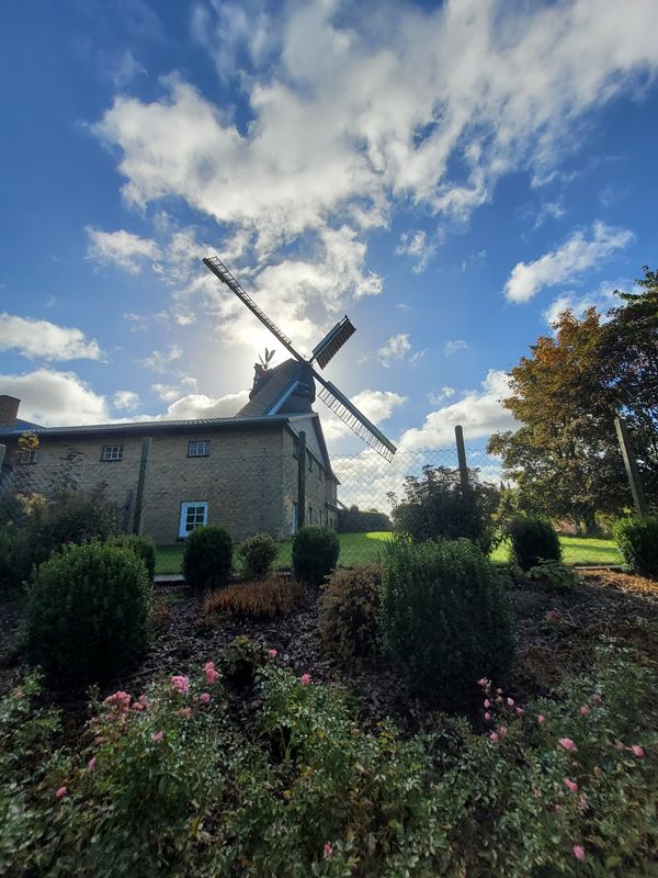 Historische Windmühle besichtigen