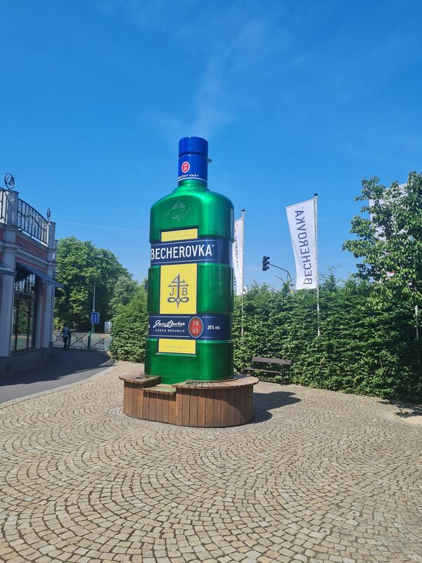 In die Welt des Becherovka eintauchen