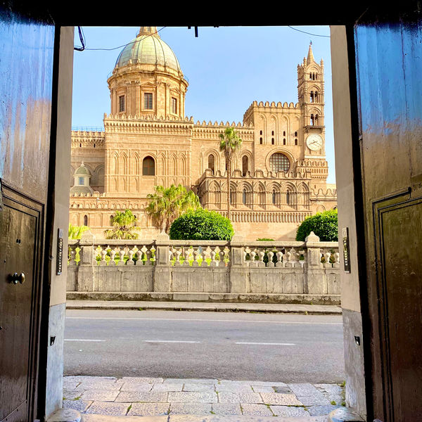 Ausblick auf die Kathedrale genießen