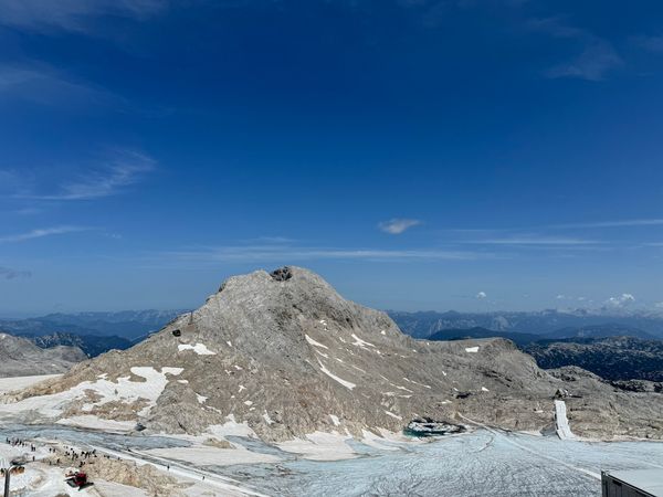 Atemberaubende Aussichten vom steirischen Gletscher