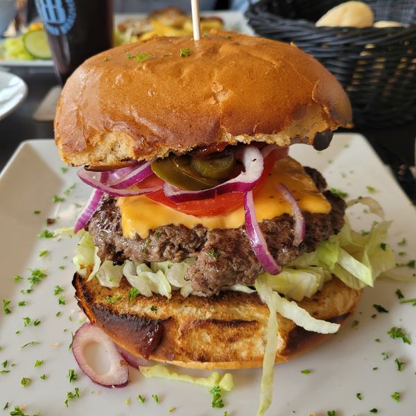 Erlebe Sportevents mit leckeren Burgern