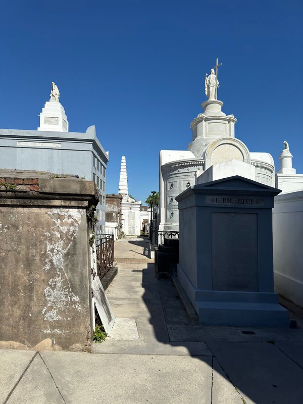 Einzigartige Friedhofsarchitektur