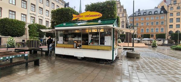 Traditioneller Hering vom Food Truck