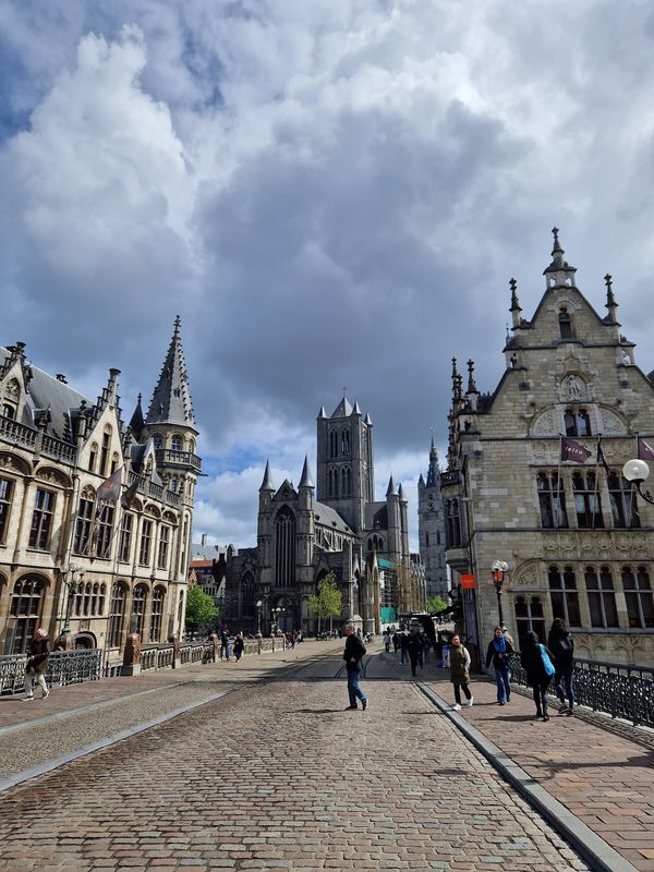 Perfekter Fotospot mit historischem Panorama