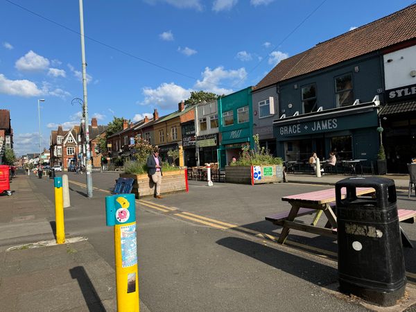 Wein und Snacks in Kings Heath