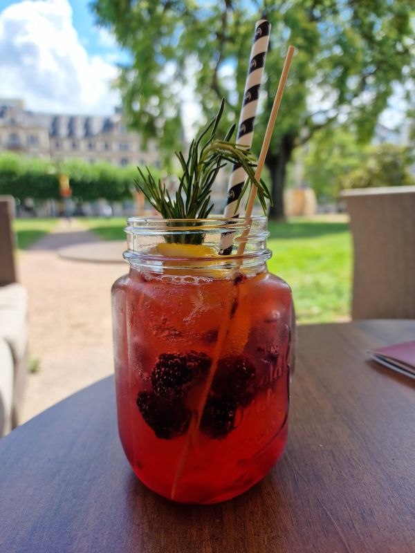 Sonne im Glas und Herz