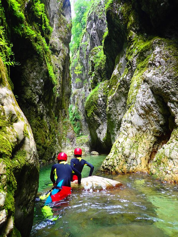 Adrenalin im verborgenen Canyon