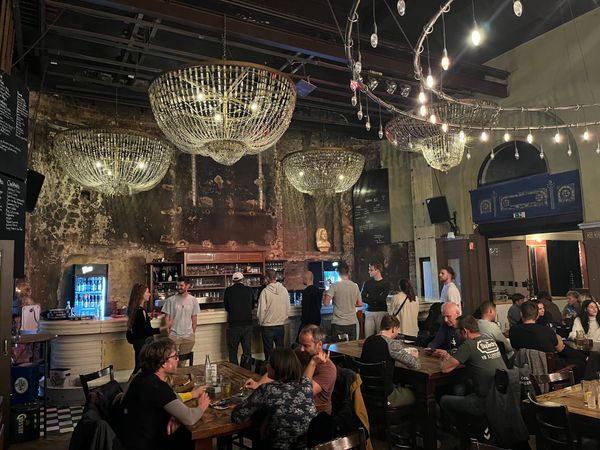 Craft Bier & Billiard im historischen Ambiente