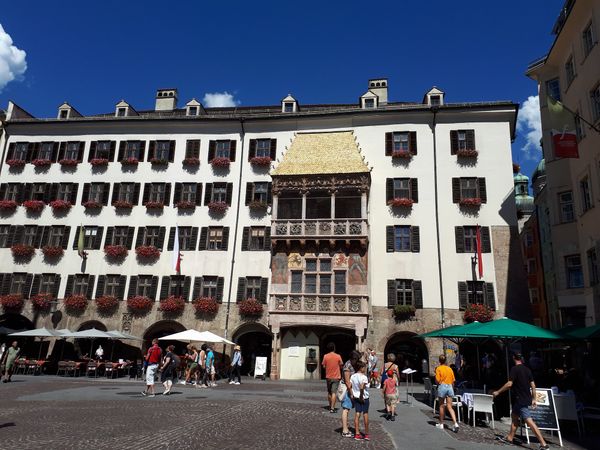 Innsbrucks glänzendes Wahrzeichen entdecken