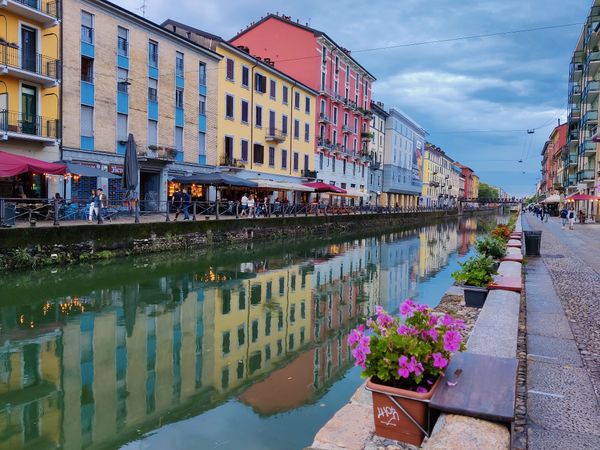 Bunte Vielfalt am Kanal