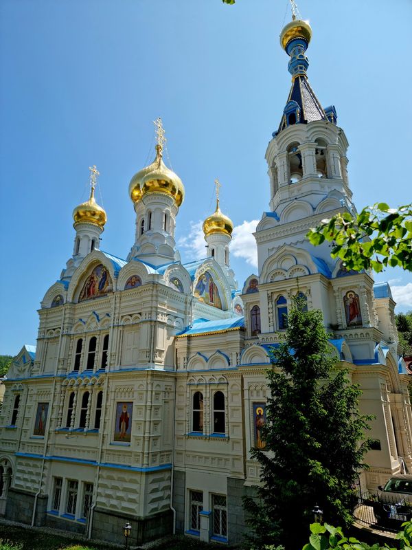 Russische Kuppeln in Karlovy Vary