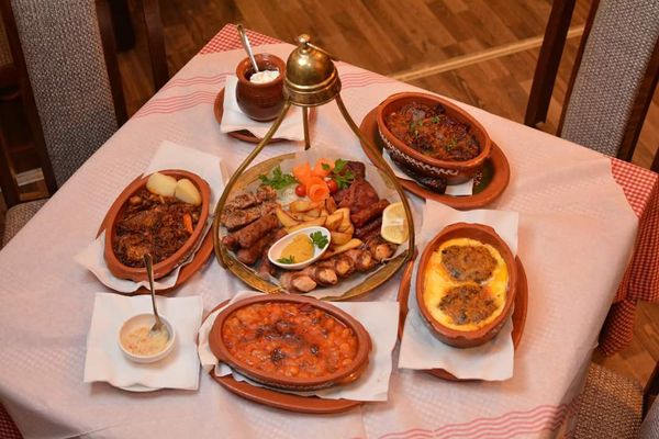 Traditionelle serbische Küche erleben