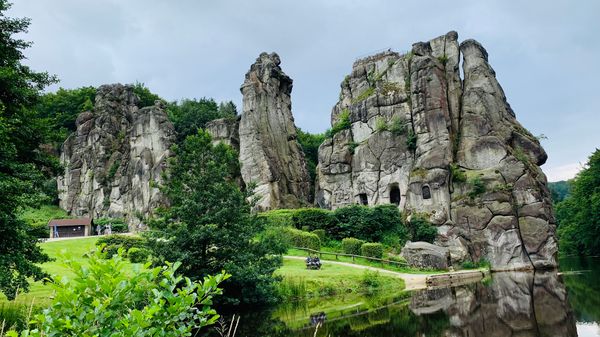 Abenteuer im mystischen Wald